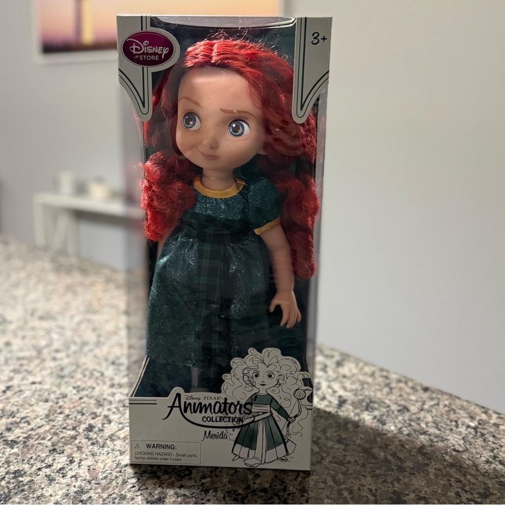 Disney Animators’ Collection 2nd Edition - Merida Doll - Picture 2 of 8